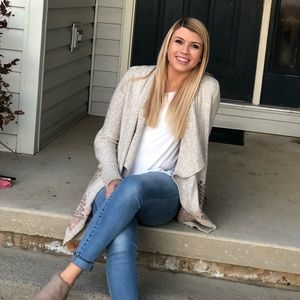 Meet your Posher, Marissa